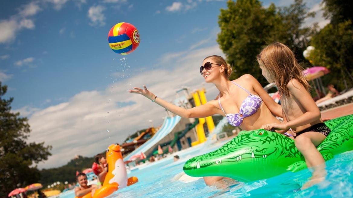 Hotel Cateski Dvorec Catez ob Savi Ngoại thất bức ảnh