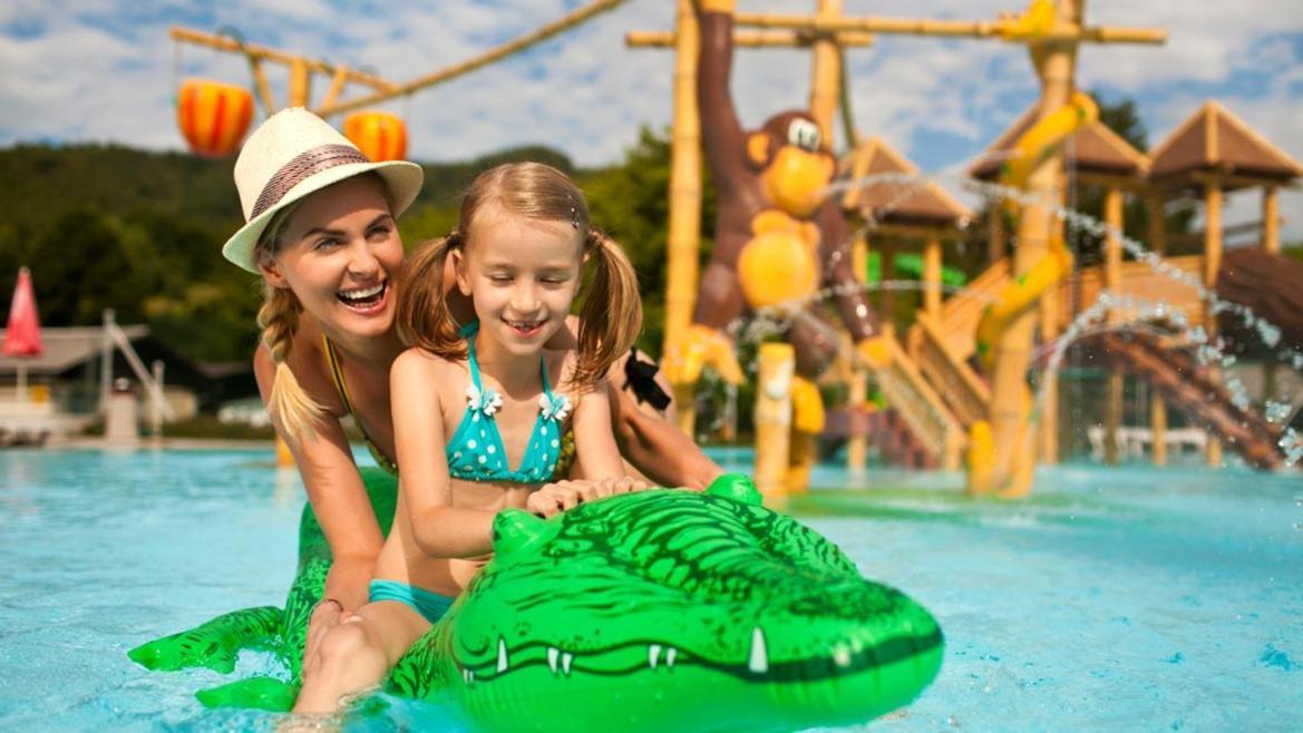 Hotel Cateski Dvorec Catez ob Savi Ngoại thất bức ảnh